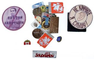 19db-os vegyes magyar és külföldi falerisztika tétel, közte "Véradásért", "Moszkva" T:vegyes