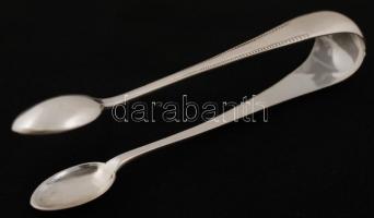 Ezüst kávéskanál, 6db (ebből 1db monogramos) + cukorcsipesz, Ag., nettó: 124,5gr, jelzett /Silver te...