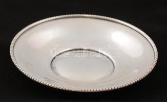 Ezüst gyöngymintásperemű tálka,  Ag., nettó: 56,3gr, jelzett, d:10cm /Silver pearl textured bowl fla...