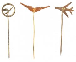 3db-os repülős jelvény tétel, benne "Malév" T:2