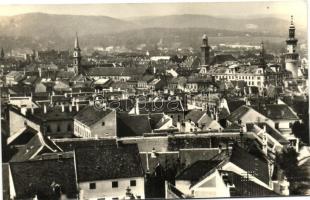 24 db MODERN, fekete-fehér városképes képeslap, magyar városok, vegyes minőség / 24 modern black and...