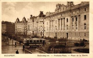 Budapest V. Szabadság tér, villamos