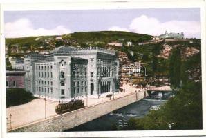 Sarajevo, Das Rathaus / town hall, tram