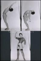 cca 1970 Nagykabáttól a kislemezig, finoman erotikus fényképek, 7 db korabeli negatívról készült mod...