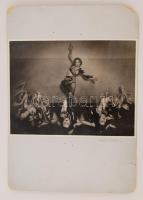 1932 Kinefónia, Lilla és a kihajló kör, fotó: ADA (Marsowszky Elemérné), aláírt vintage fotóművészeti alkotás Szentpál Olga fotógyűjteményéből, 18x23 cm, karton 34x24 cm