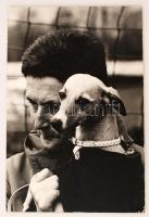 cca 1970 Balásy Pál: Hű barát, feliratozott vintage fotóművészeti alkotás, kasírozva, 40x27 cm