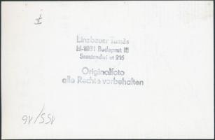 Villamossínfektetés, Budapest,  Linzbauer Tamás által jelzett fotó, 14x9cm