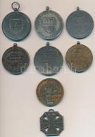 8db-os vegyes magyar kitüntetés és érem tétel, mindegyik mellszalag nélkül, közte 1916. "Károly...