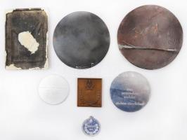 7db-os vegyes emlékérem, plakett tétel, 1951. "Honvéd Sportversenyek / Hds. terepfutó csap. baj...