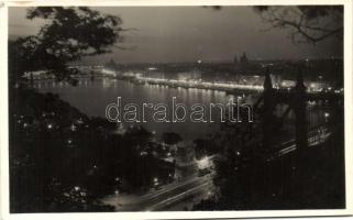 Budapest éjjel - 10 db képeslap vegyes minőségben / 10 mixed nighttimes town-views