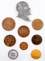 9db-os vegyes magyar vállalati, gyéri emlékérem tétel, közte fém Lenin fej (~115x95mm), Kovács Dezső...