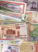 200 klf papírpénz az egész világból