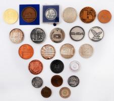 23db-os vegyes magyar emlékérem tétel, közte Somorjai László (1949-) DN "Székesfehérvár" e...