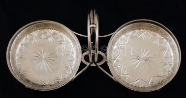 Art deco ezüst kínáló  csiszolt üvegbetéttel (apró lepattanással), Ag., nettó:254,1gr., jelzett, 28x...