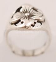 Ezüst gyűrű havasi gyopárral, Ag., nettó: 4,3gr., jelzett, méret:54/ Silver ring with edelweiss, net, Ag:.. 4.3 g, marked, size: 54