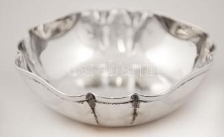 Ezüst hajlított peremű tálka, Ag., nettó: 39,6gr., jelzett,  9x2,5cm/ Silver curved-edged tray, Ag, net:39.6 gr., marked, 9x2,5cm