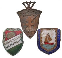 ~1920-1930. "Premontrei Gimnázium Budafok" Br jelvény (39x57mm) + "Polgári Fiú Iskola Szombathely" zománcozott Br jelvény (30x42mm) + "Siófoki Magyar Királyi Állami Polgári Fiú Iskola" zománcozott Br jelvény (34x40mm) T:2- zománchiány