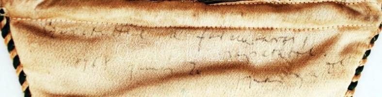 1968 FTC (Fradi) zászló Varga Zoltán dedikációjával,  valamint az akkori csapat többi tagjának aláír...