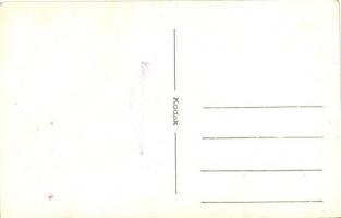 cca. 1943 Budapest XVIII. Pestszentimre, Hősök szobra, I. világháborús emlékmű; a felvételt készítet...