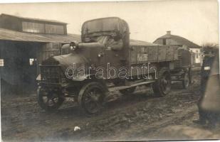 1918 Az ukrajnai Kowel, I. világháborús K.u.K. teherautó / Austro-Hungarian Army truck, in Kovel, Ukraine, WWI, photo