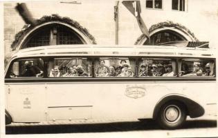 29 db RÉGI külföldi városképes lap, vegyes minőség; német, olasz, francia, és más európai városok / ...