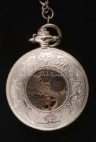 Zsebóra lánccal, működik