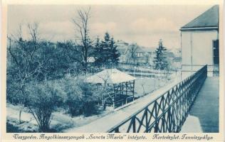 Veszprém, az Angolkisasszonyok 'Sancta Maria' Intézetének jó állapotú, 21 lapos leporello ...