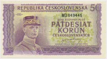 Csehszlovákia 1945. 50K 3 lyukkal perforált specimen, nyomdai papírránccal T:I- Czechoslovakia 1945. 50 Korun speciment perforated with 3 holes, with typographical crease C:AU