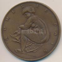 Kiss Kovács Gyula (1922-1984) 1964. "Renoir" Br emlékérem ÁPV plasztiktokban (60mm) T:1-,2...