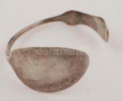 Kanálból készült ezüst (Ag.) karkötő, jelzett, nettó 15 g