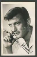 Laurence Harvey amerikai filmszínész aláírása fényképén