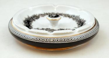 Hollóházi Jurcsák László által tervezett hamuzó, matricás, jelzett, hibátlan, d:14 cm