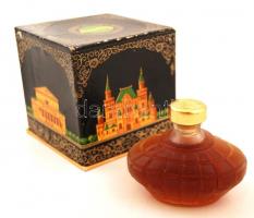 Moszkvai parfüm díszcsomagolásban, 8x8x8 cm