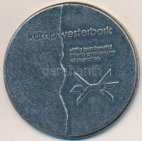 Hollandia 1995. Westerborki tábor - Felszabadulás 50. évfordulója fém emlékérem eredeti tokban (36mm) T:2- Netherlands 1995. Camp of Westerbork - 50th Anniversary of the Liberation Metal medal in original case (36mm) C:VF
