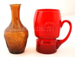 Bányász korsó, hibátlan, "Komobex Barbörka 86" felirattal, koszos, m:16 cm, valamint görög mitológiai jelenetes antik kiöntő, formába öntött, jelzés nélkül, apró csorbával, m:19 cm