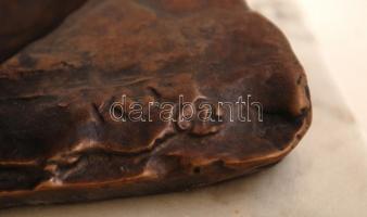 Kerényi Jenő (1908-1975): Színjáték. Bronz, jelzett, számozott (7/1), márvány talapzaton, m:13  cm, ...