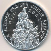 Bognár György (1944-) DN "Árpád fejedelem" Ag emlékérem számozott tanúsítvánnyal, eredeti ...