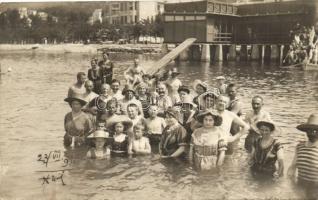 1911 Crikvenica, Bathing people, photo (EK)