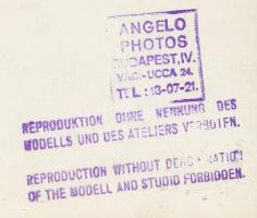 cca 1940 Angelo (1894-1974) pecséttel, matricával jelzett vintage fotó színésznőről, 24x15cm