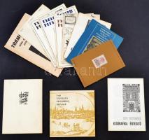 12 db különféle, többnyelvű ex librisekkel, grafikákkal kapcsolatos érdekes nyomtatvány, katalógus, így benne: Ex libris almanach, Kisgrafikai értesítő, stb.