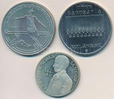 1982. 100Ft Cu-Ni "Labdarúgó VB 1982" + 1983. 100Ft "FAO" eredeti tokban tanúsít...