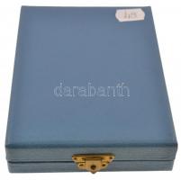 ~1980. "A Békéért" zománcozott fém kitüntetés eredeti tokban miniatűrrel T:2