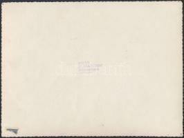 cca 1930-1940 Humoros revü, Foto Studio Emangini pecséttel jelzett fotó, 17x23 cm
