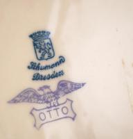 Schumann Dresden áttört falitányér allegorikus jelenttel, matricás, jelzett, kopás nyomokkal, d:22,5...