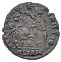 Római Birodalom / Sirmium / II. Constantius 351-355. AE3 Br (3,91g) T:2- ki.
Roman Empire / Sirmium...
