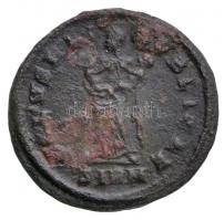 Római Birodalom / Sirmium / Fausta 324-325. Follis Cu (2,84g) T:2-
Roman Empire / Sirmium / Fausta ...