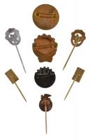 7db klf magyar és csehszlovák festett és zománcozott vöröskeresztes kitűző a szocialista időszakból ...