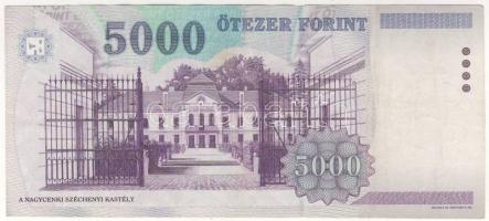 1999. 5000Ft azonos bankjegyen eltérő sorszámozás "812... ill. 832..." T:II+