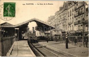 Nantes, La Gare de la Bourse / railway station, stock exchange, shops, locomotive (EB)