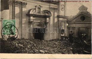 1906 Boscotrecase, Eruzione del Vesuvio Aprile, La Chiesa di S. Anna tra la lava / eruption of Vesuvius, lava at the church  (EK)